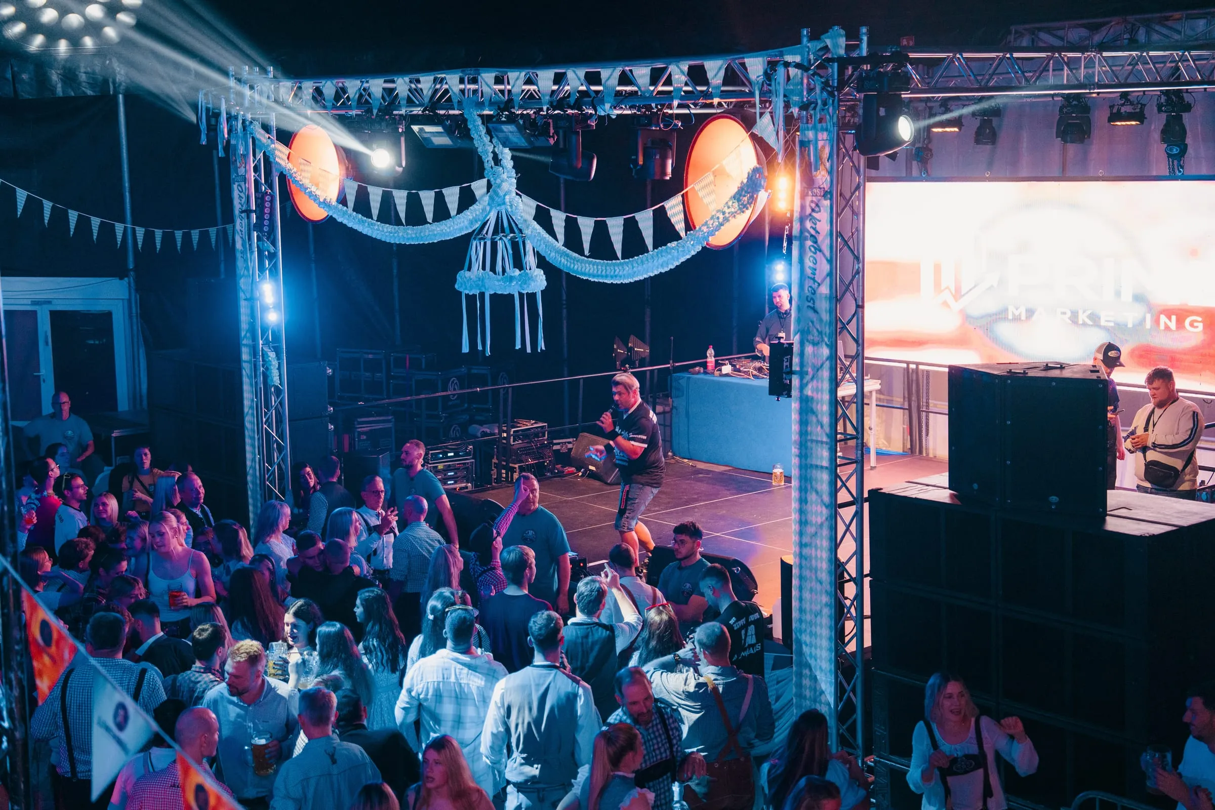 Impression vom Malle Wiesn mit Der Zipfelbube & Caro Winter, Fr · 02.10.2026